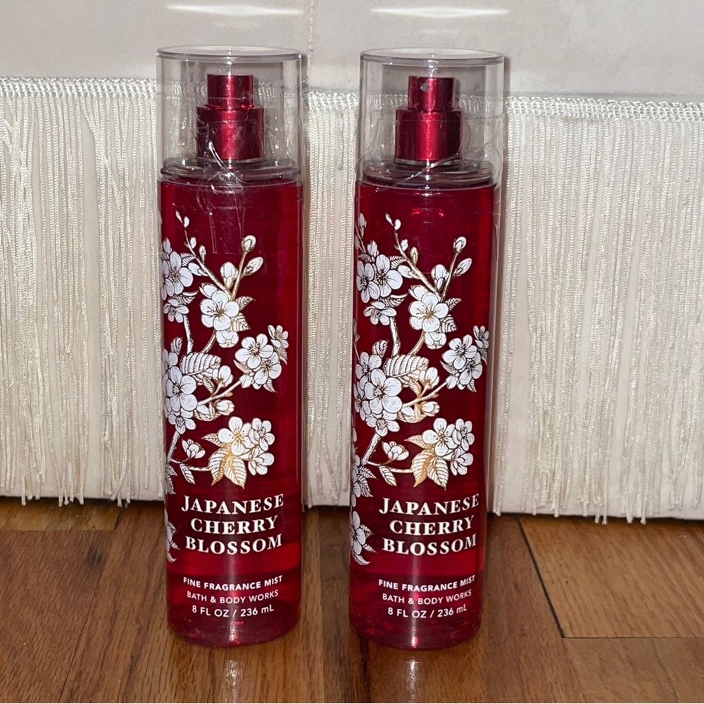 NEW 2 Full Size Bath and body works JAPANESE CHERRY BLOSSOM  Sprays BBW